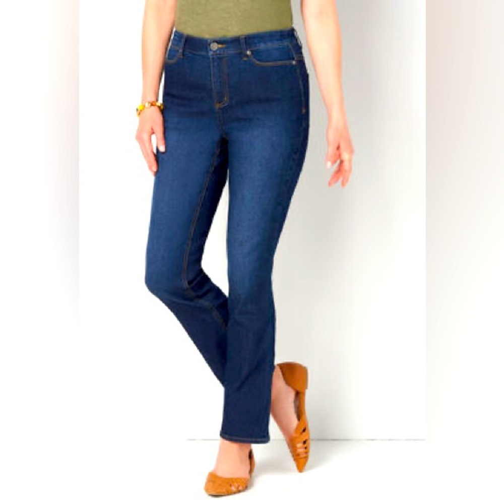 Christopher & Banks Classic Fit Straight Leg High Rise Jeans , Size 8 Short